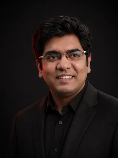 Dr Ashok Shyam, founder of Ortho-AI